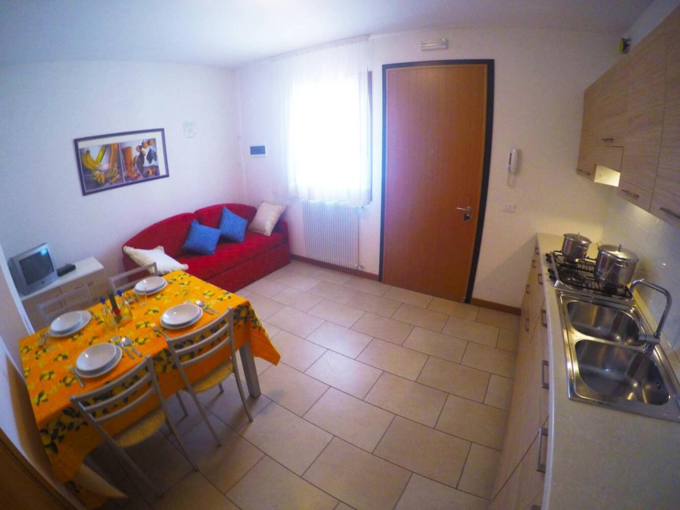 Residence Le Piramidi - Agenzia Cocal Каорле Екстериор снимка